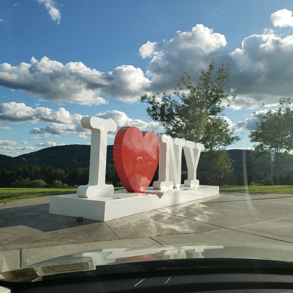 Meet your Posher, Bianca - Picture 1 of 1